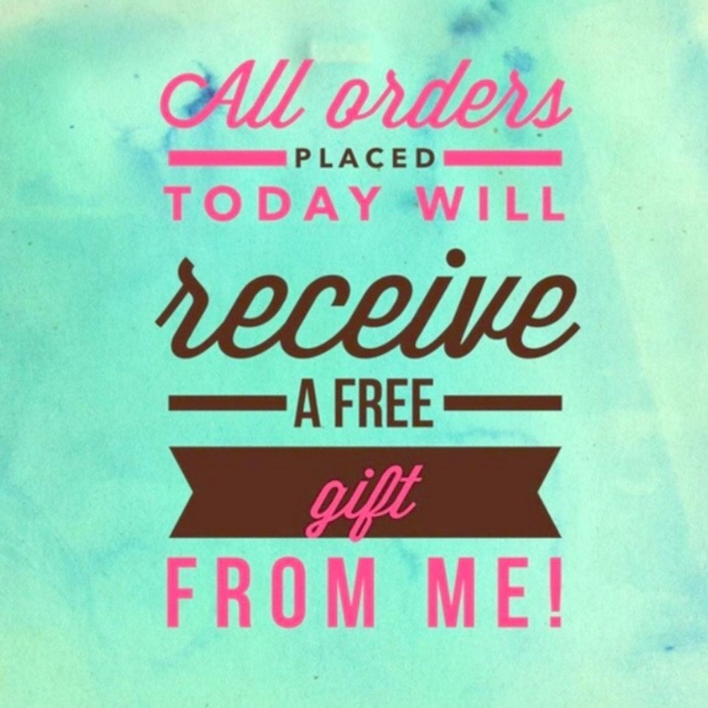 FREE GIFT WITH PURCHASE